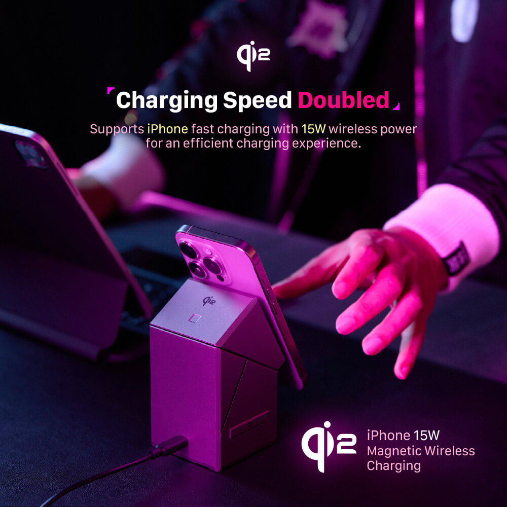 แท่นชาร์จไร้สาย ADAM elements Mag Qube Qi2 3-in-1 Intelligent Charging Station สีเทา